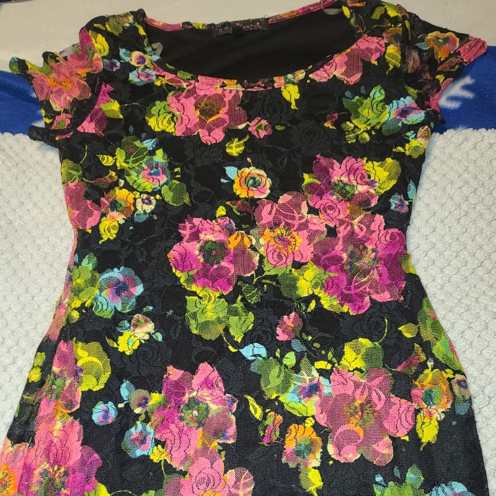 Floral lace dress
